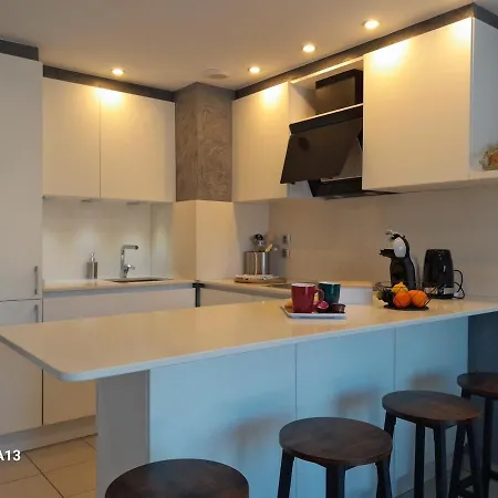 Apartment Centre-ville, Clim, Wifi 2-4p Cannes