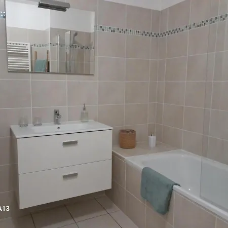 Centre-ville, Clim, Wifi 2-4p Apartment